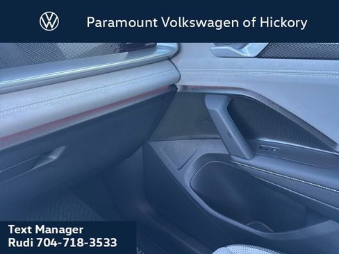 New 2026 Volkswagen Tiguan SE R-Line FWD image 28