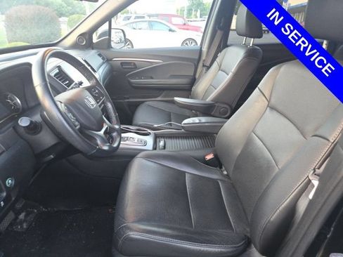 Used 2023 Honda Passport EX-L image 11