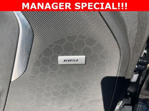 Used 2022 Chevrolet Suburban RST image 36