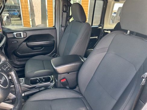 Used 2021 Jeep Wrangler Unlimited Sport image 21