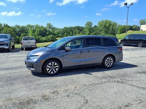 Used 2025 Honda Odyssey EX-L image 33
