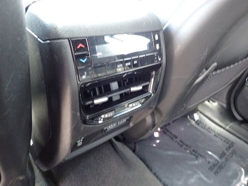 Certified 2022 Jeep Grand Cherokee L Overland image 19