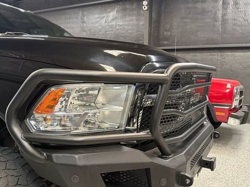 Used 2016 RAM 2500 Tradesman w/ Chrome Appearance Group image 11