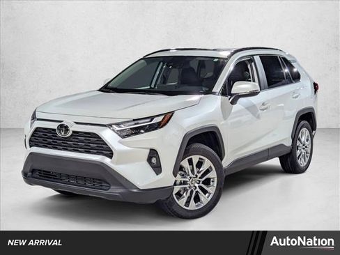 Certified 2025 Toyota RAV4 XLE Premium image 1