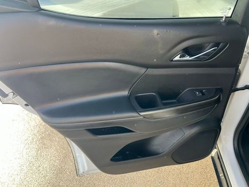 Used 2020 GMC Acadia SLT w/ Premium Package image 18