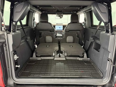 Used 2022 Ford Bronco Wildtrak image 33