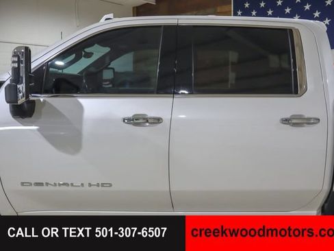 Used 2024 GMC Sierra 2500 Denali Ultimate AWD/4WD image 13