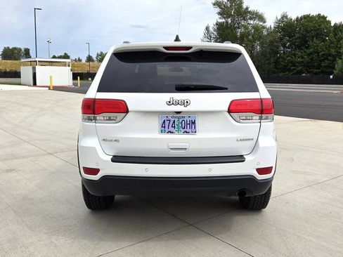 Used 2018 Jeep Grand Cherokee Laredo image 6