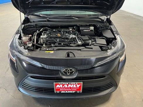 Used 2023 Toyota Corolla LE FWD image 9
