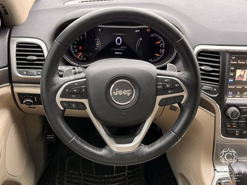 Used 2017 Jeep Grand Cherokee Limited w/ Luxury Group II image 14