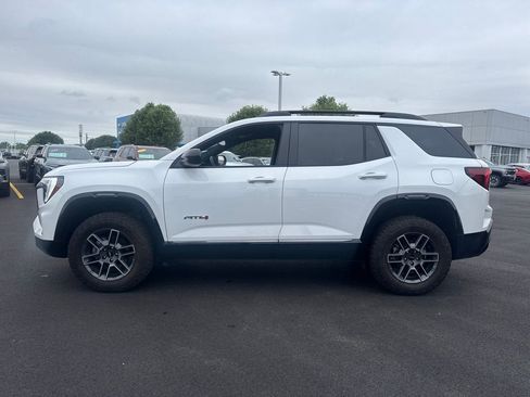 Used 2026 GMC Terrain AT4 w/ LPO, Floor Liner Package AWD/4WD image 3