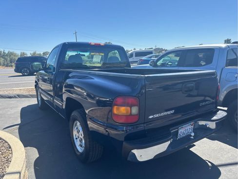 Used 2001 Chevrolet Silverado 1500 LS w/ Firm Ride Suspension Pkg RWD image 17