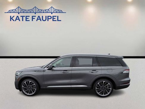 Used 2021 Lincoln Aviator Reserve w/ Equipment Group 201A AWD/4WD image 4