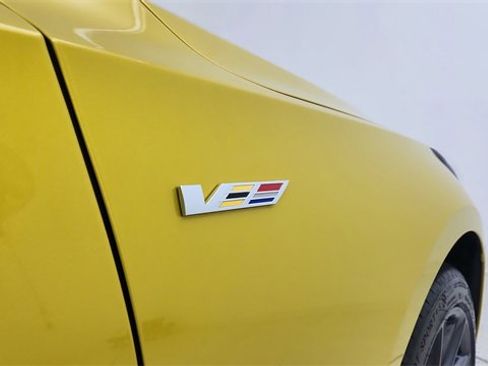 Used 2025 Cadillac CT5 V w/ Technology Package image 16
