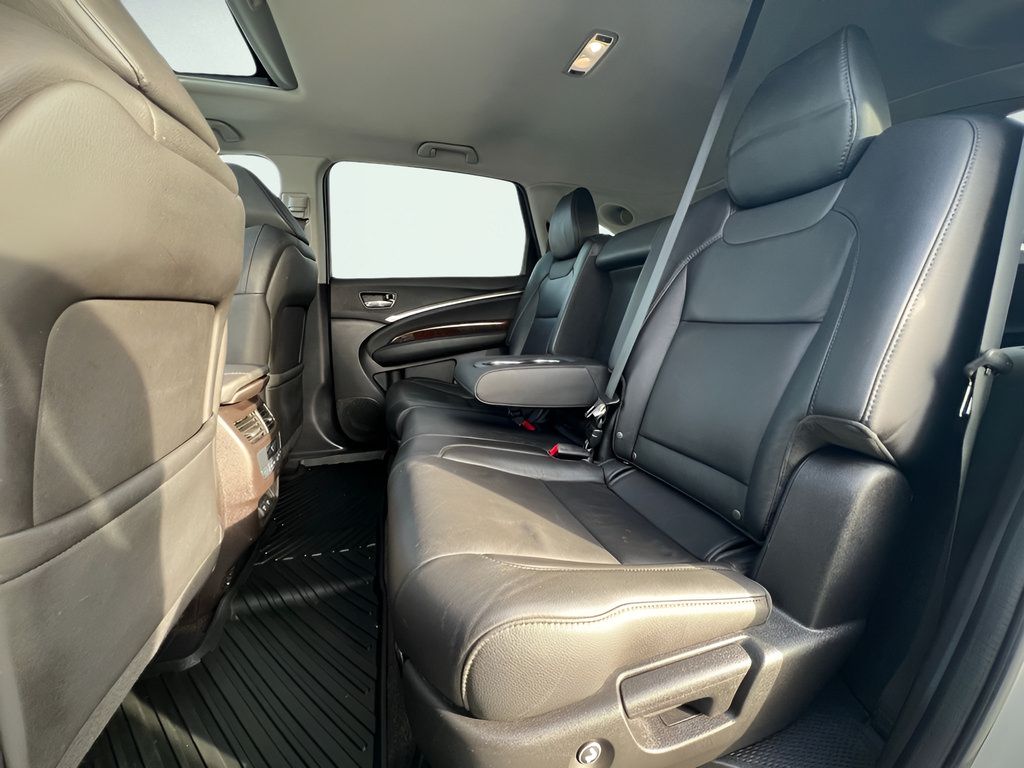 Used 2017 Acura MDX w/ Technology Package AWD/4WD image 21