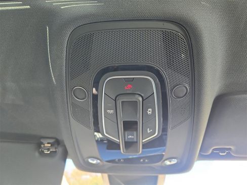 Used 2024 Audi A4 2.0T Premium Plus image 11