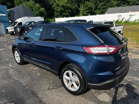 Used 2017 Ford Edge SE w/ Cargo Accessory Package AWD/4WD image 3
