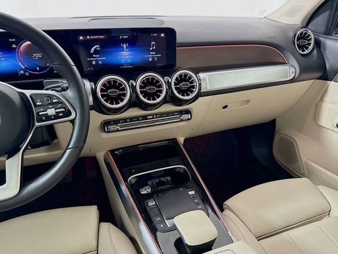 Used 2023 Mercedes-Benz GLB 250 GLB 250 image 23