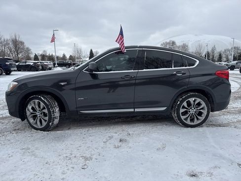 Used 2018 BMW X4 xDrive28i image 8