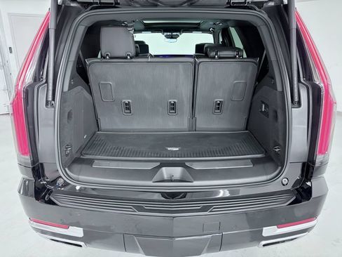 Used 2025 Cadillac Escalade Premium Luxury w/ Touring Package AWD/4WD image 23
