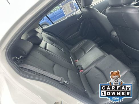 Used 2017 MAZDA MAZDA3 Grand Touring image 22