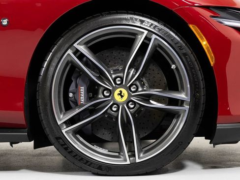 Used 2024 Ferrari Roma Spider image 22