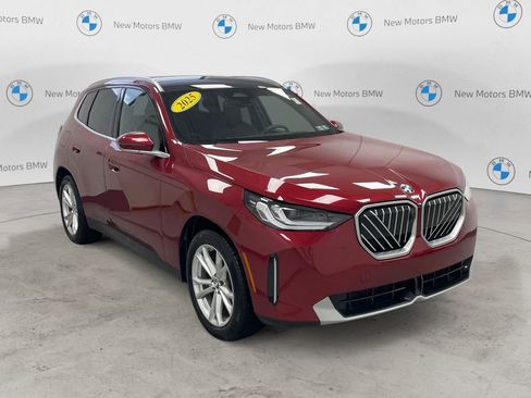 Certified 2025 BMW X3 xDrive30i w/ Premium Package AWD/4WD image 5