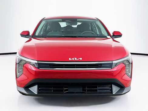 Used 2025 Kia K4 FWD image 2