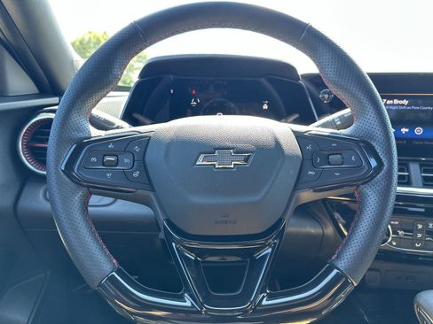 Used 2024 Chevrolet Trax RS w/ Driver Confidence Package image 13