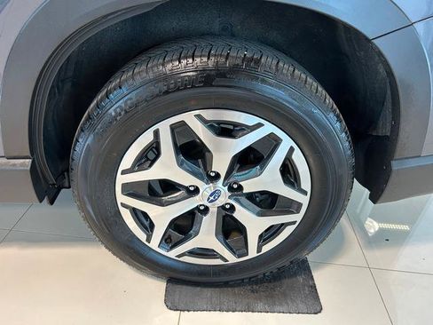 Used 2024 Subaru Forester Premium AWD/4WD image 13