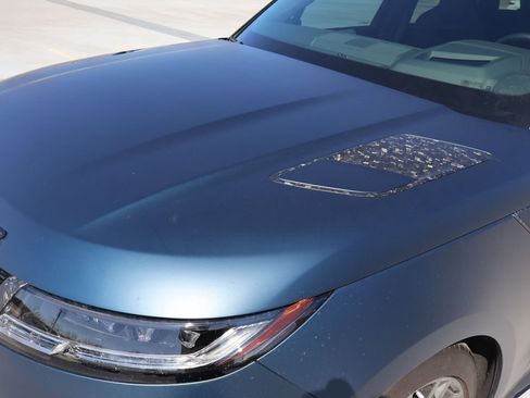 Used 2025 Land Rover Range Rover Sport SV Edition Two image 8