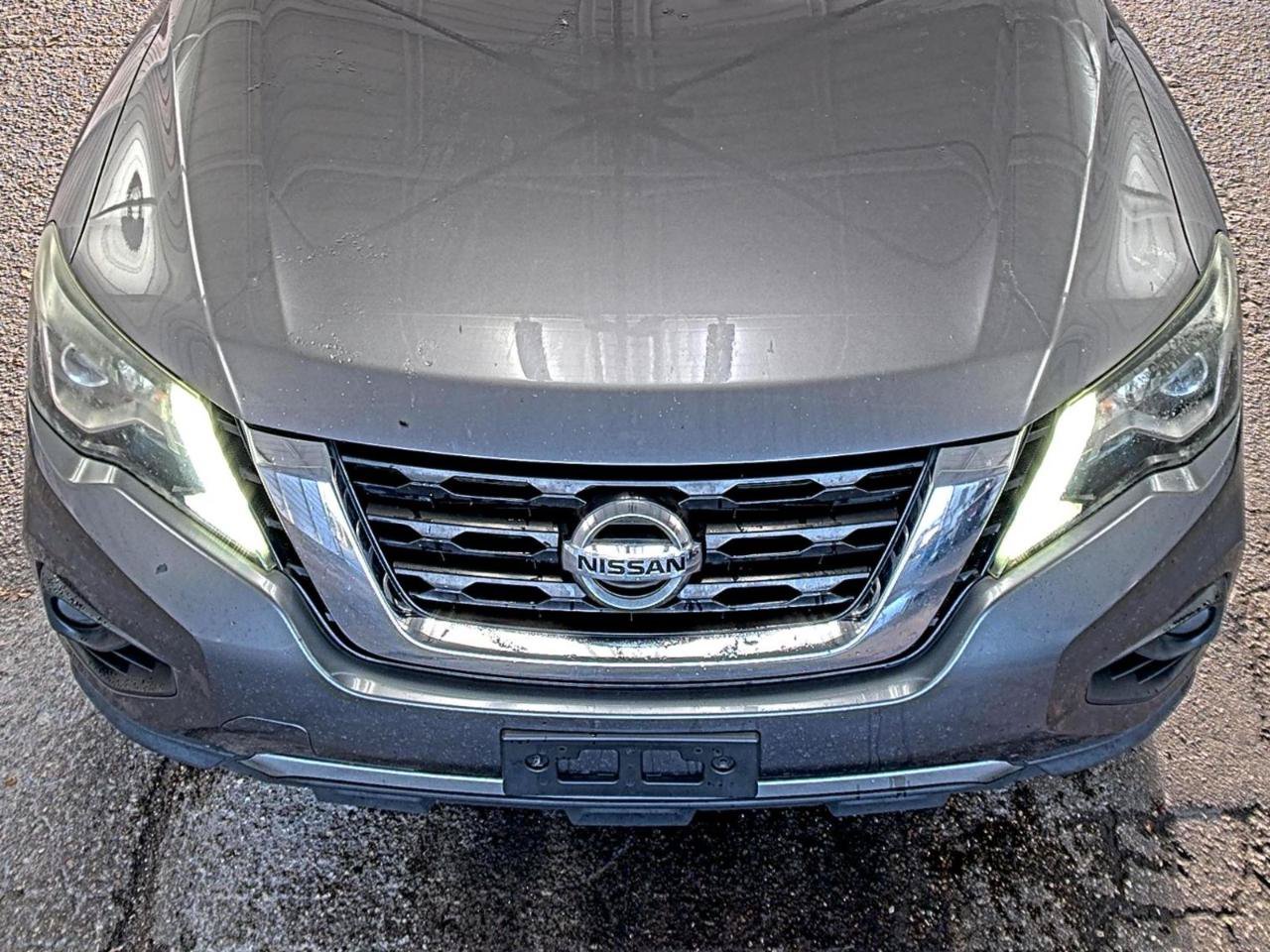 Used 2018 Nissan Pathfinder SV FWD image 6