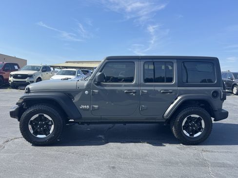 Used 2018 Jeep Wrangler Unlimited Sport S AWD/4WD image 8
