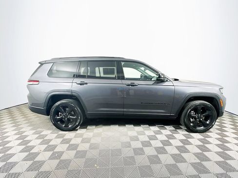 Certified 2024 Jeep Grand Cherokee L Altitude AWD/4WD image 14