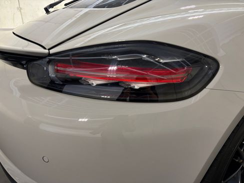 Certified 2024 Porsche 718 Cayman S RWD image 15