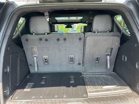 Used 2023 GMC Yukon SLT AWD/4WD image 22