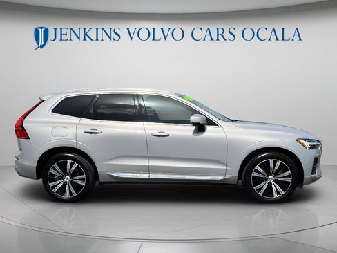 Used 2023 Volvo XC60 B5 Plus AWD/4WD image 2