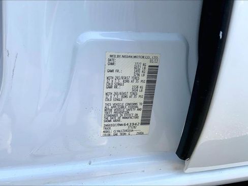 Used 2022 Nissan Frontier SV RWD image 14