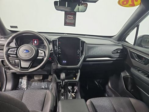 Used 2026 Subaru Forester Premium AWD/4WD image 14