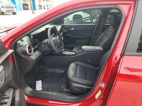 New 2026 Chevrolet Trax RS w/ Driver Confidence Package image 19