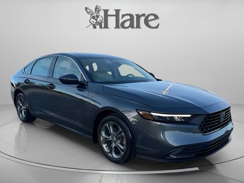 Used 2024 Honda Accord EX image 7