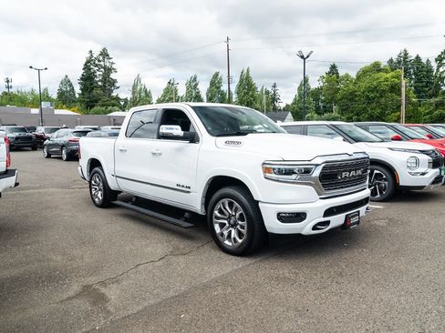 Used 2023 RAM 1500 Limited w/ Body Color Bumper Group AWD/4WD image 26