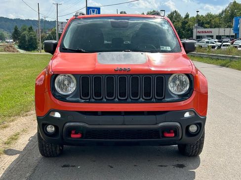 Used 2015 Jeep Renegade Trailhawk AWD/4WD image 2