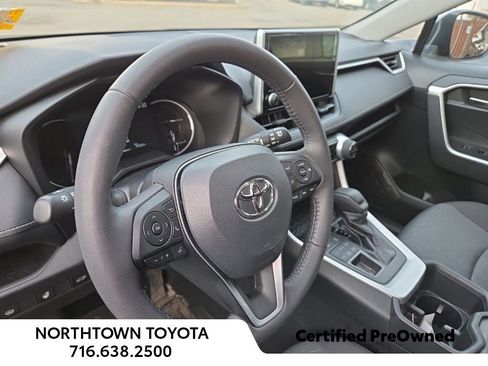 Used 2023 Toyota RAV4 XLE image 14
