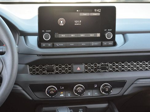Used 2025 Honda Accord LX image 13