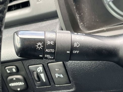 Used 2017 Toyota 4Runner Limited AWD/4WD image 41