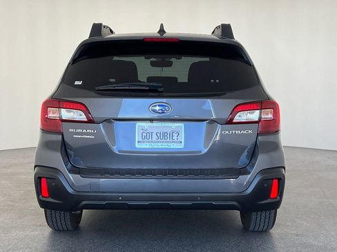 Used 2019 Subaru Outback 2.5i Limited AWD/4WD image 5