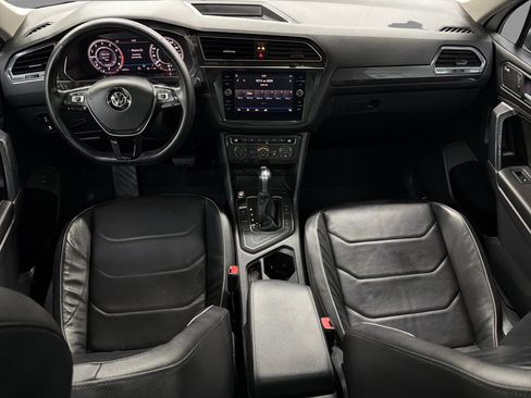 Used 2018 Volkswagen Tiguan SEL Premium FWD image 47