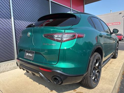 New 2025 Alfa Romeo Stelvio Sprint AWD/4WD image 3