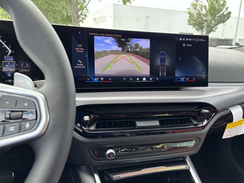 New 2026 BMW 330i Sedan w/ M Sport Package RWD image 25